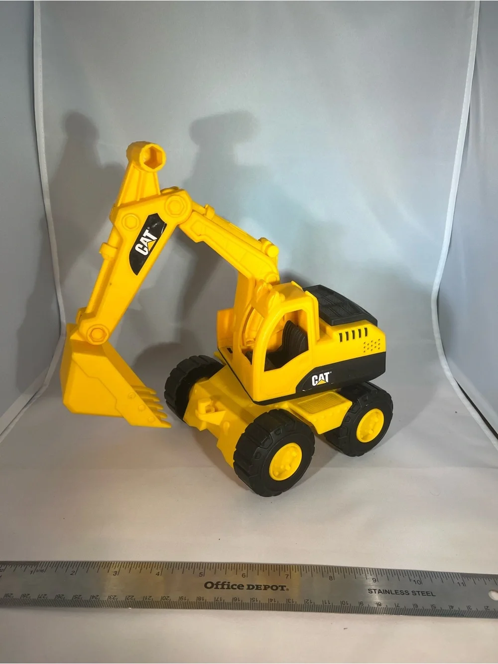 CAT Construction Toys Dump Truck & Excavator Vehicle Lot Preschool Toy Set